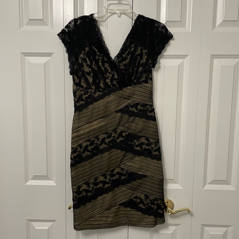 Marina Letite Short Lace Black Dress